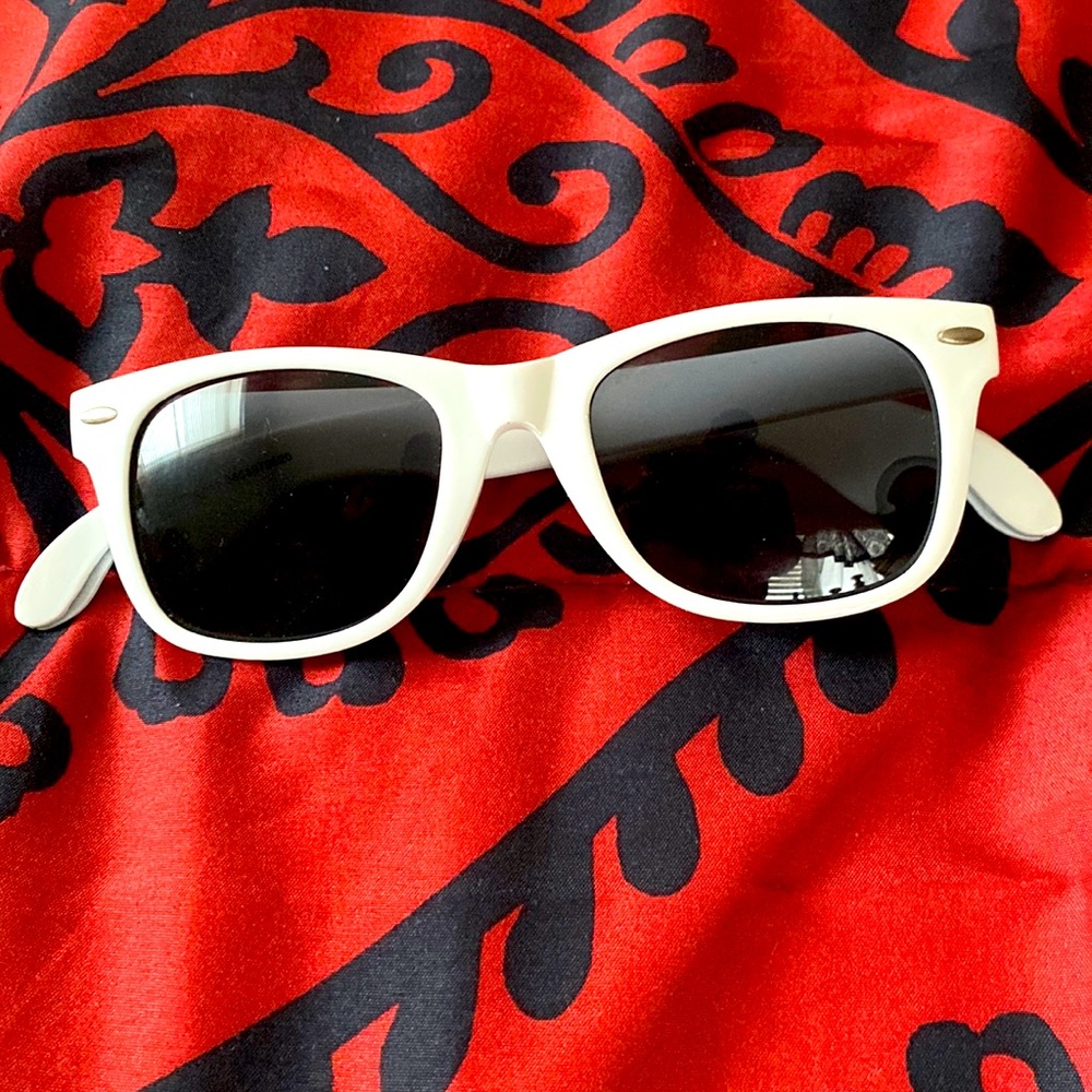 Amazon White Sun Glasses